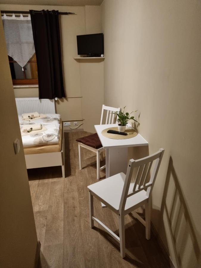 Pension Torgau Δωμάτιο φωτογραφία